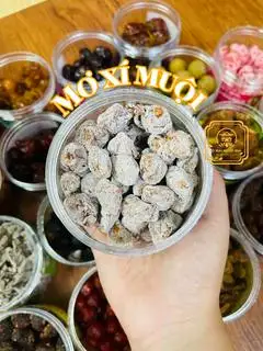 Hình ảnh Ô mai mơ xí muội
