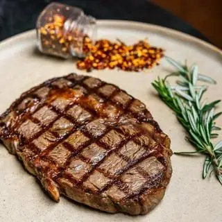 Ribeye Steak 250g -  Đầu Thăn Ngoại Bò Úc 250g - 455.000 ₫ tại The Olive Steak House - Đồng Khởi