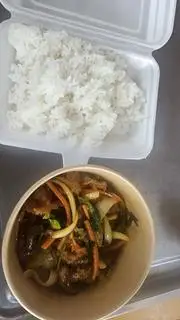 Hình ảnh Cơm Mực Xào Sa Tế cay