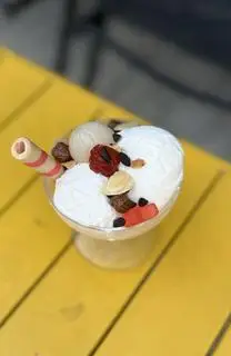 Hình ảnh Kem Nhãn