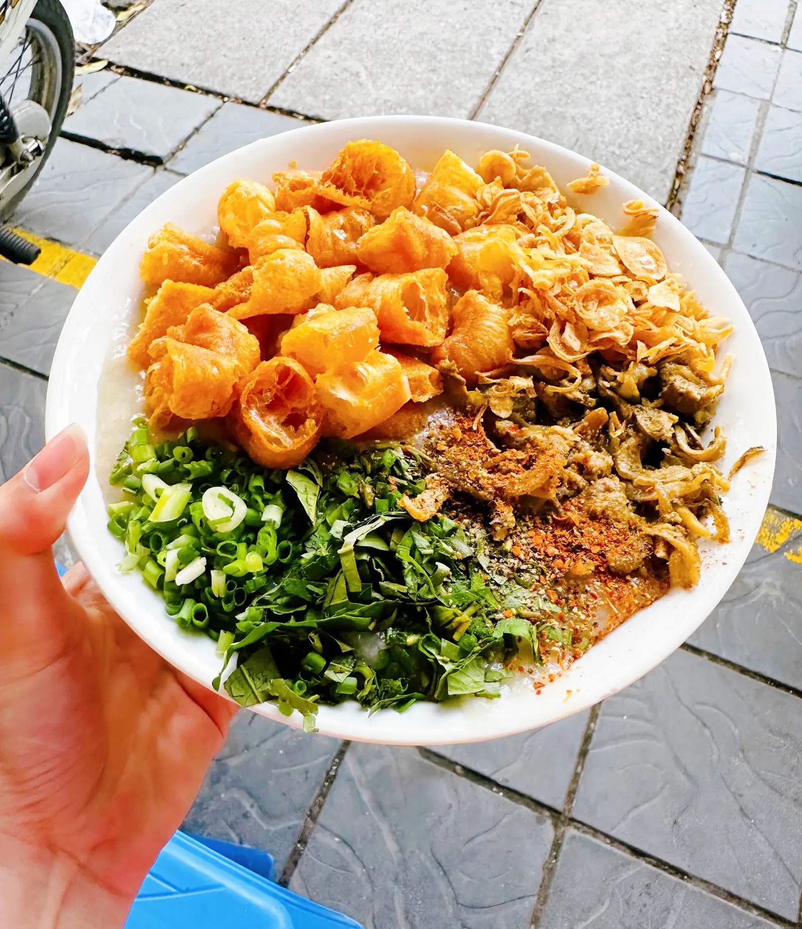 Hình ảnh Cháo trai + quẩy
