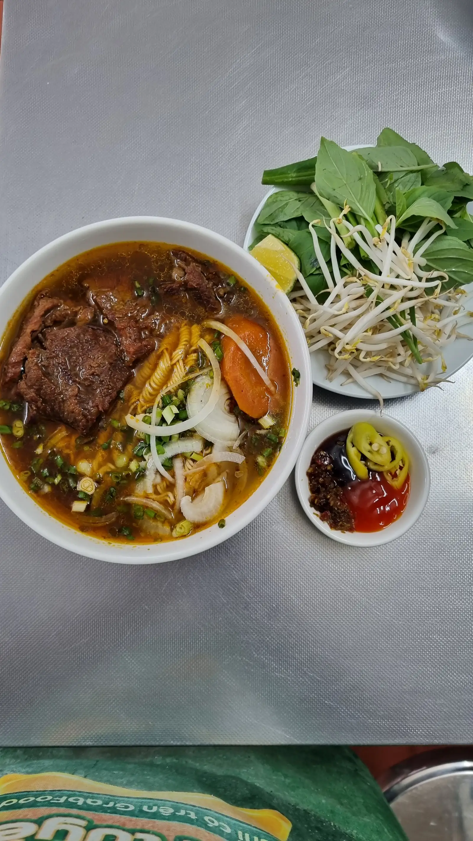 mì gói bò kho  - 58.000 ₫ tại Quán Thanh Nhàn - Hủ Tiếu Bò Kho & Bún Mộc - Chung Cư Nguyễn Thiện Thuật