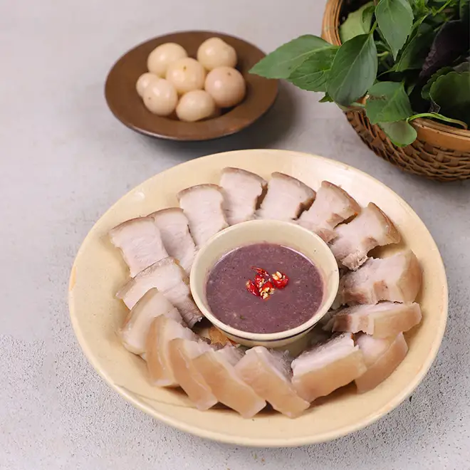 Cơm thịt luộc cà pháo mắm tôm - 70.000 ₫ tại Cơm Tấm Cây Khế 3 - Nguyễn Văn Khối