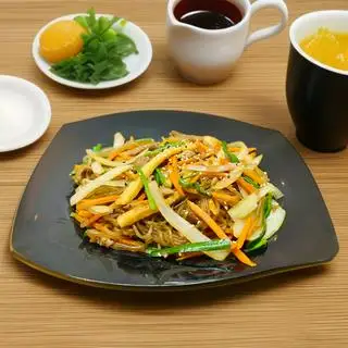 Hình ảnh Miến xào thịt heo