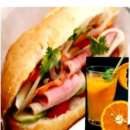 1 bánh mì heo quay - 1 ly nước cam vắt nguyên chất - 50.000 ₫ tại Đức Thắng - Bánh Mì Hà Nội - Nguyễn Văn Lượng