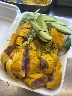 Hình ảnh Gà Ủ Muối - 1 Con - Tặng Đồ Chấm