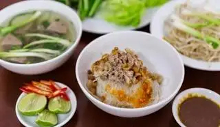 Hình ảnh Phở khô gia lai ( xương )