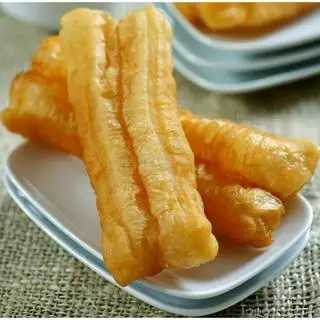 Quẩy giòn  - 4.900 ₫ tại Phở Nhà Khoai - Nguyễn Thị Minh Khai