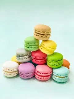 Hộp 50 Bánh Macaron Mini - 219.000 ₫ tại Mon Ami Bakery - Tô Hiến Thành