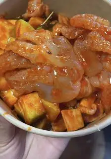 Hình ảnh chân gà mix sứa 