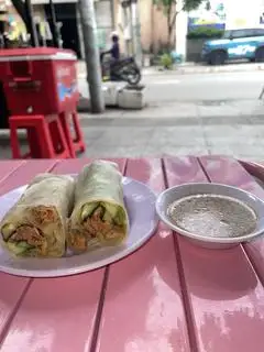 Bánh cuốn Tây Sơn - 25.000 ₫ tại Bánh Cuốn Tây Sơn - Bánh Mì Thị Nướng Capy - Kênh Tân Hoá