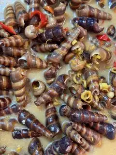 Hình ảnh Ốc đinh xào dừa
