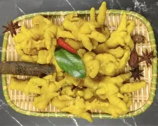 Hình ảnh chân gà ủ muối