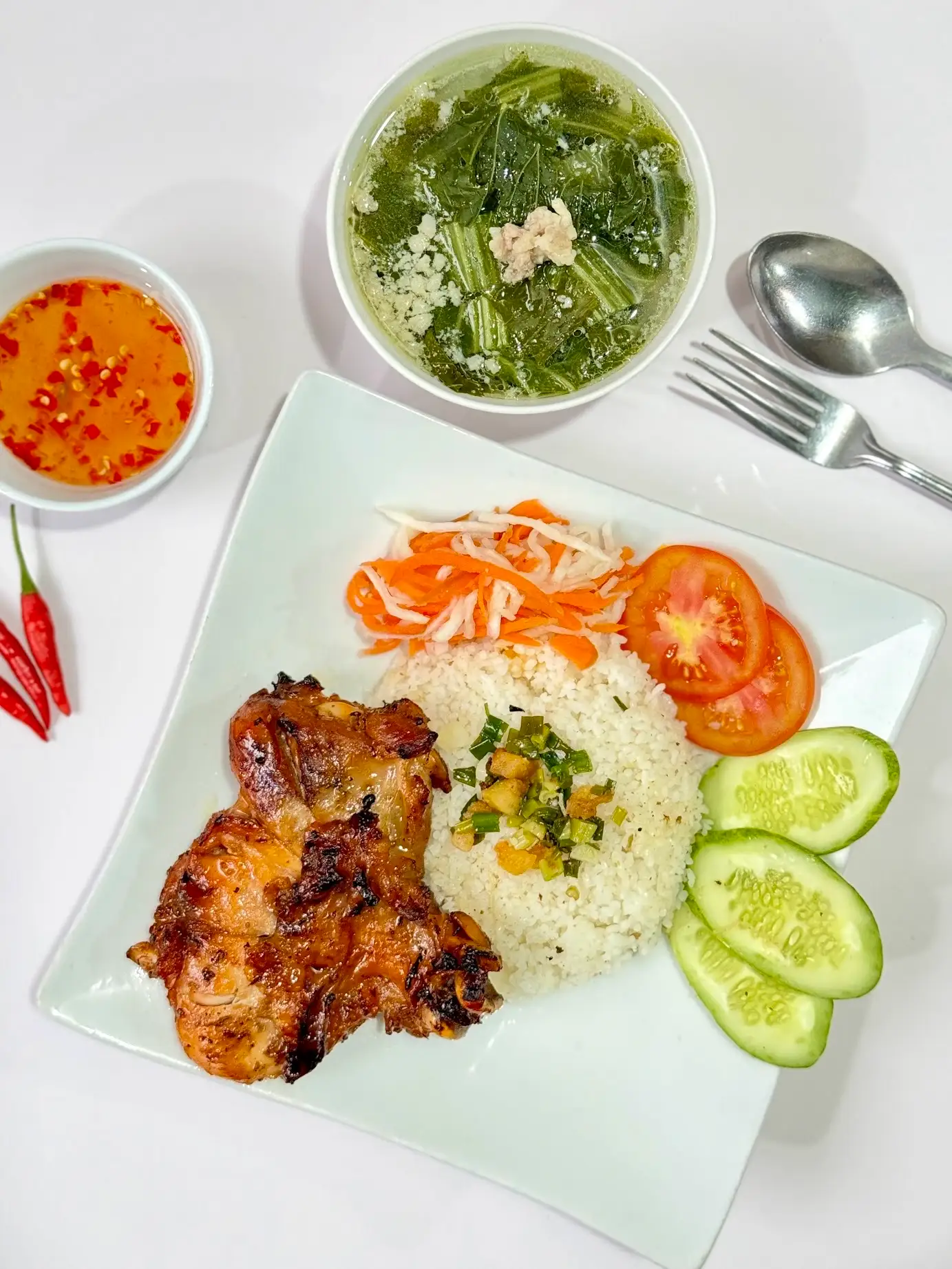 Cơm Đùi Gà Chả Tôm Khô Nướng - 75.000 ₫ tại Cơm Tấm Chả Tôm Khô Nướng - Ngô Quyền