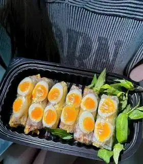 Hình ảnh Bánh tráng cuộn lòng đào