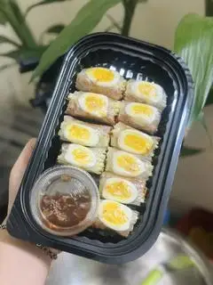 Hình ảnh Bánh tráng cuộn trứng