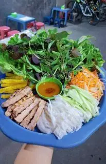 Hình ảnh Nem Nướng nha trang to ú ụ 
