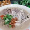 CHÁO LÒNG - 26.000 ₫ tại Bánh Hỏi Heo Quay & Cháo Lòng - Nguyễn Quang Bích