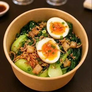 Hình ảnh Mì trộn trứng lòng đào