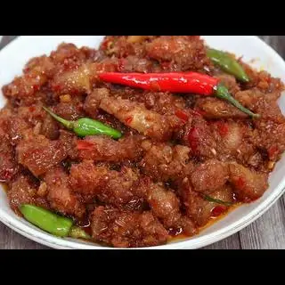 Cơm Ba Rọi Chiên Sả - 49.000 ₫ tại Cơm Văn Phòng Dì Út - Diệp Minh Châu
