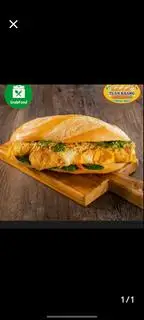 Hình ảnh bánh mì chả trứng