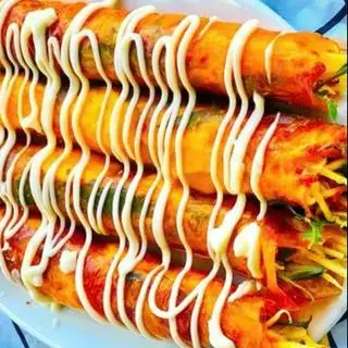 bánh tráng cuốn  - 30.000 ₫ tại Bánh Tráng Trộn Cô Gánh Thủ Thiêm - Đường 21