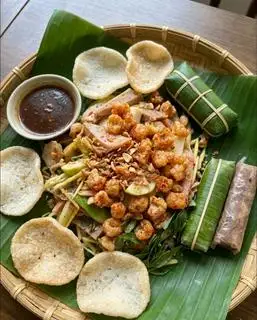 Hình ảnh combo lai rai giải khoai lúa mạch đông người (tiết kiệm 20k)
