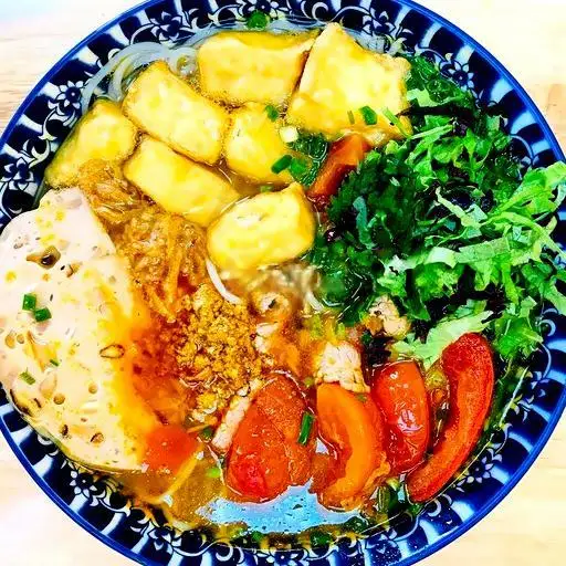 Hình ảnh Bún Riêu Cua Giò