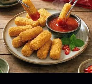 Gà Nuggets Thanh Chấm Sốt Chua Ngọt Hàn Quốc/ 4 Thanh - 39.000 ₫ tại Bún Thịt Nướng & Gỏi Cuốn Bà Ngoại - Lý Thái Tổ