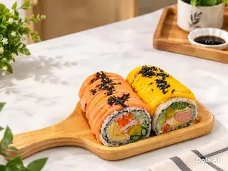 Hình ảnh Kimbap trứng chảy