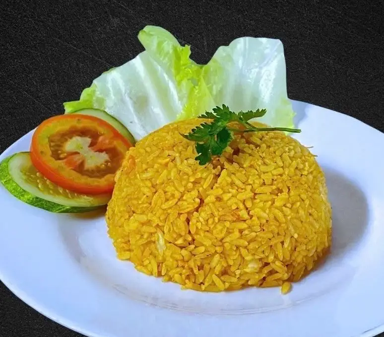 THÊM - Cơm Chiên - 12.000 ₫ tại Tày Ký - Khâu Nhục Cơm Gà - Lãnh Binh Thăng