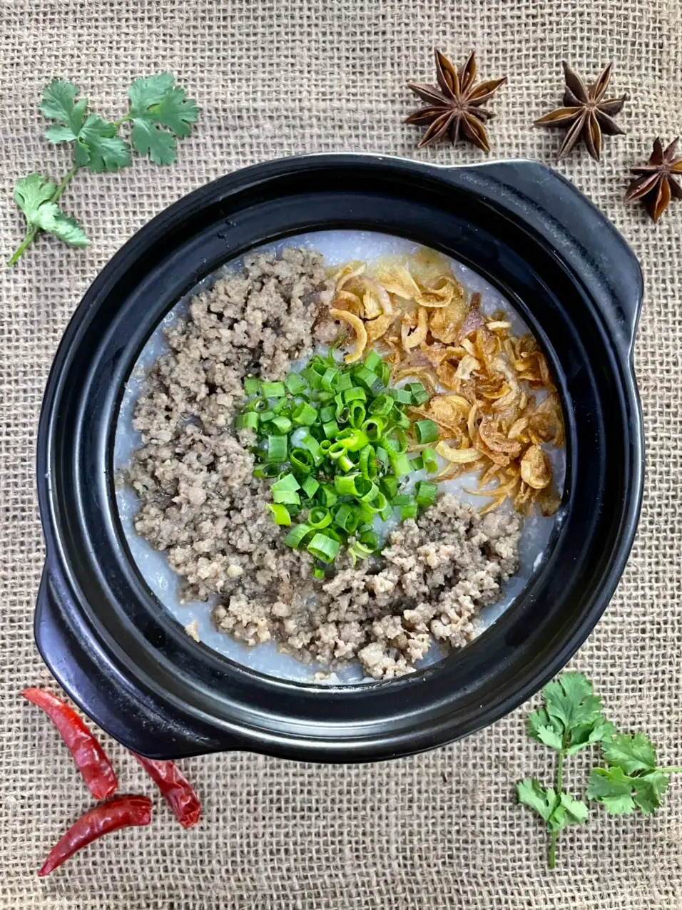Cháo thịt bằm - 33.000 ₫ tại Cháo Sườn Phong - Đoàn Văn Bơ
