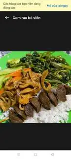 Hình ảnh com rau bò viên 