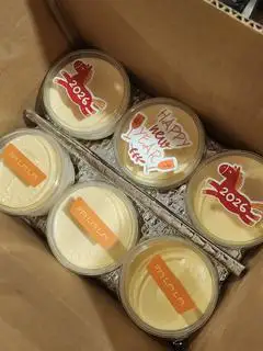 Hình ảnh Combo 12 hũ siêu ưu đãi(mix tùy chọn flan cheese/choco , Yaua phô mai/matcha)