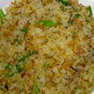 Cơm chiên trứng - chà bông - 48.000 ₫ tại Sinh Viên Quán - Cơm Gà Xối Mỡ & Ăn Vặt - Đặng Thùy Trâm