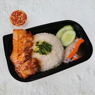 Cơm Ba Rọi Xốt Dầu Hào Bào Ngư - 55.000 ₫ tại Cơm Sườn Cooky - Cơm Sườn, Ba Rọi Xốt - Đường Số 33