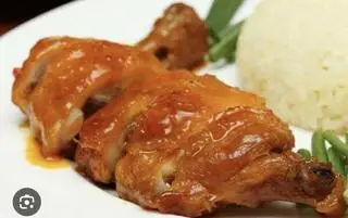 Má đùi thêm - 38.000 ₫ tại Cơm Gà Xối Mỡ Nguyễn Du - Đường Sô 7