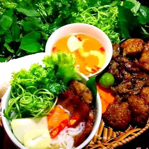 Bún chả đặc biệt - 80.000 ₫ tại Bún Chả Hà Nội Hoàng Linh 1 - Bông Sao