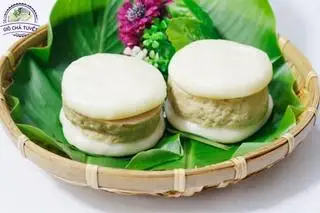 Bánh dày kẹp chả  - 20.000 ₫ tại Bánh Ướt My My - Tân Kỳ Tân Quý