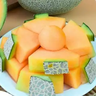 Dưa lưới xanh (ruột vàng, ngọt giòn)  - 52.000 ₫ tại TP Fruit - Trái Cây Gọt Sẵn - Hoàng Ngọc Phách