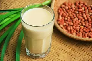 Hình ảnh  sữa đậu phộng - đậu xanh