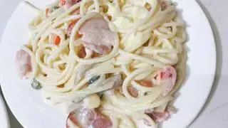 Hình ảnh Mỳ Ý Ba Chỉ Xông Khói Sốt Kem Nấm