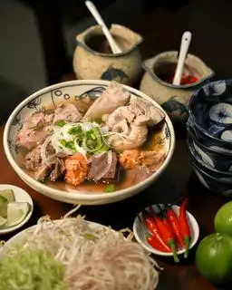 Bún bò Huế đặc biệt - 119.000 ₫ tại Bún Bò Huế Chimôtê - Hue Kitchen - Thảo Điền