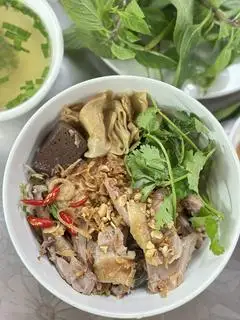 Hình ảnh Ngan thêm