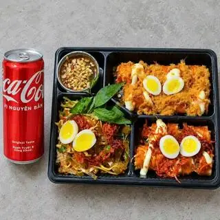 Hình ảnh combo Vip : cuốn phủ chà bông-cuốn phủ khô bò- phơi sương trộn tốp mỡ