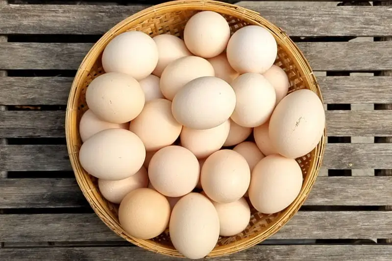 Trứng gà vữa - 6.000 ₫ tại Bánh Tráng Chấm Cô Gánh - Vườn Chuối