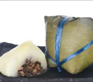bánh giò chay nha làm  - 25.000 ₫ tại Bánh Mì Chay Vạn Phước - Trường Sa