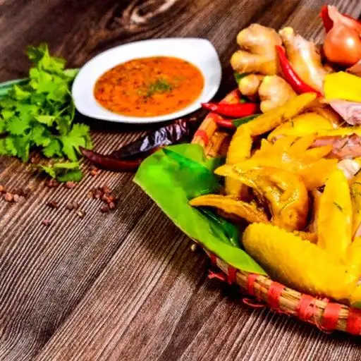 Hình ảnh Gà Ủ Muối- 1/2con Mát + Kèm Nước Chấm Đặc Biệt