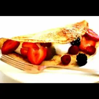 Hình ảnh Crepe sô-cô-la dâu tây 