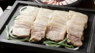 Thịt luộc mắm tôm  - 52.000 ₫ tại Bếp Nhà - Bùi Hữu Nghĩa
